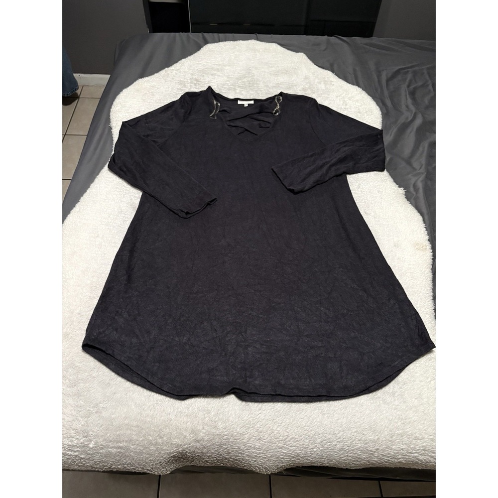 Bobbie Brooks Black V-Neck Top Strappy Lattice Caged Grommet Blouse Tunic 3X